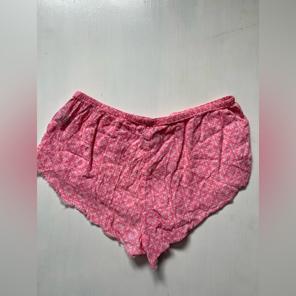 aerie shorts - Picture 3 of 3